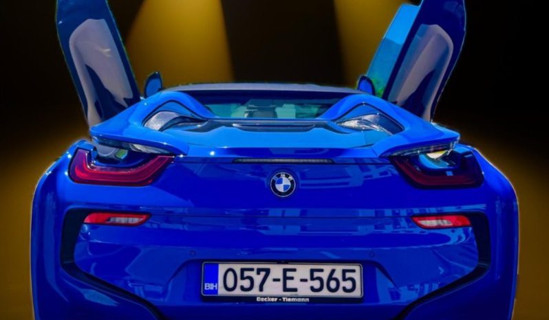 
								BMW i8 full									