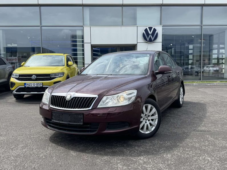 
								ŠKODA OCTAVIA full									