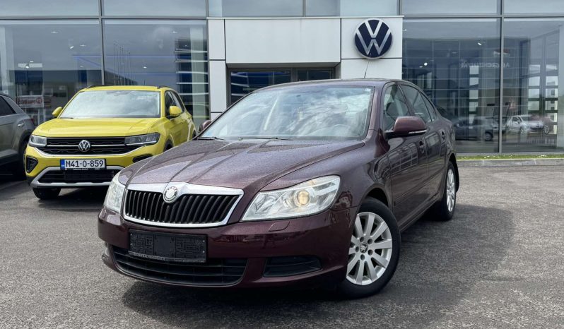 
								ŠKODA OCTAVIA full									