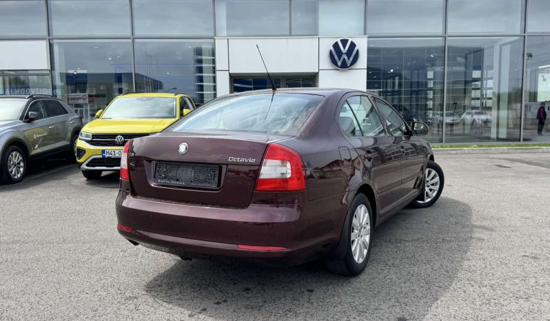 
								ŠKODA OCTAVIA full									