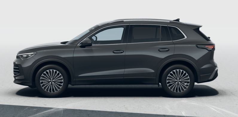 
								Volkswagen Tiguan Elegance 4M full									