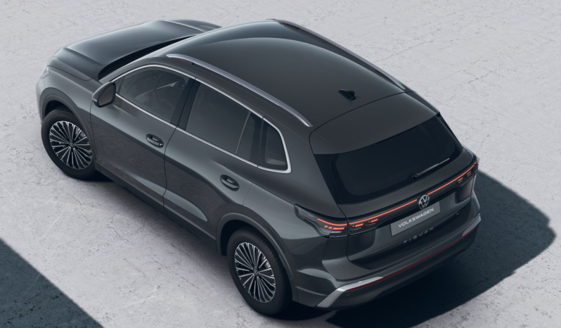 
								Volkswagen Tiguan Elegance 4M full									